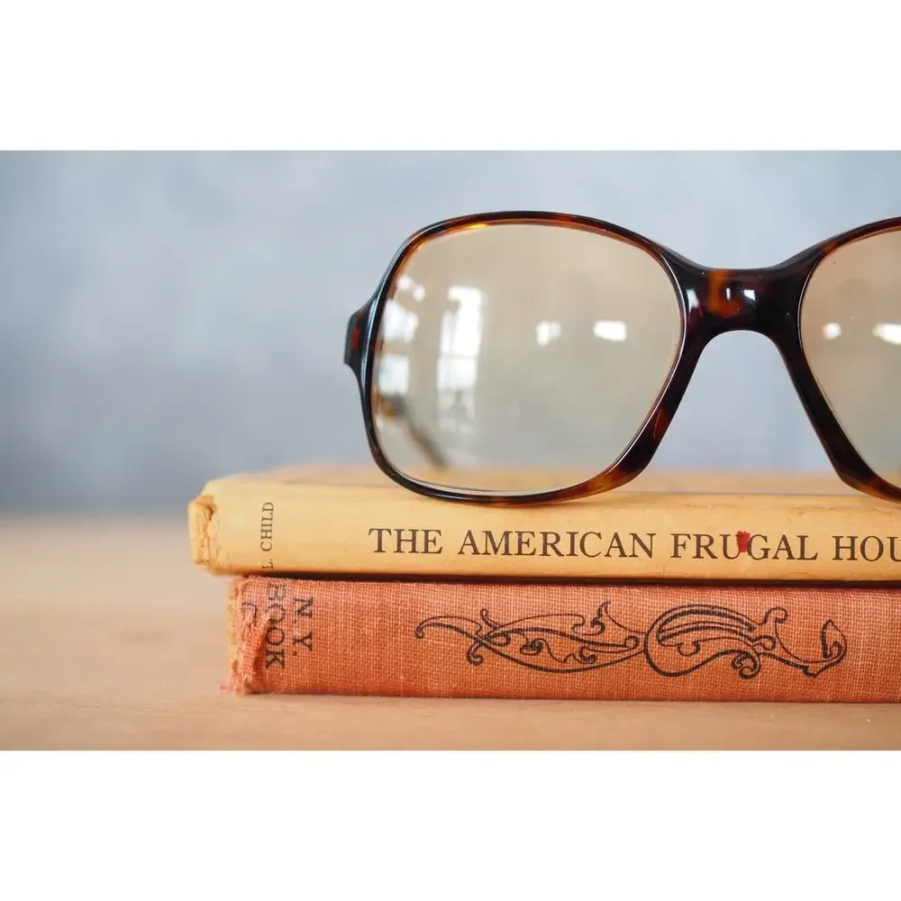 1970s Sunglasses France Yellow Lens Vintage Glam retro Grandma Chic Size 54-19